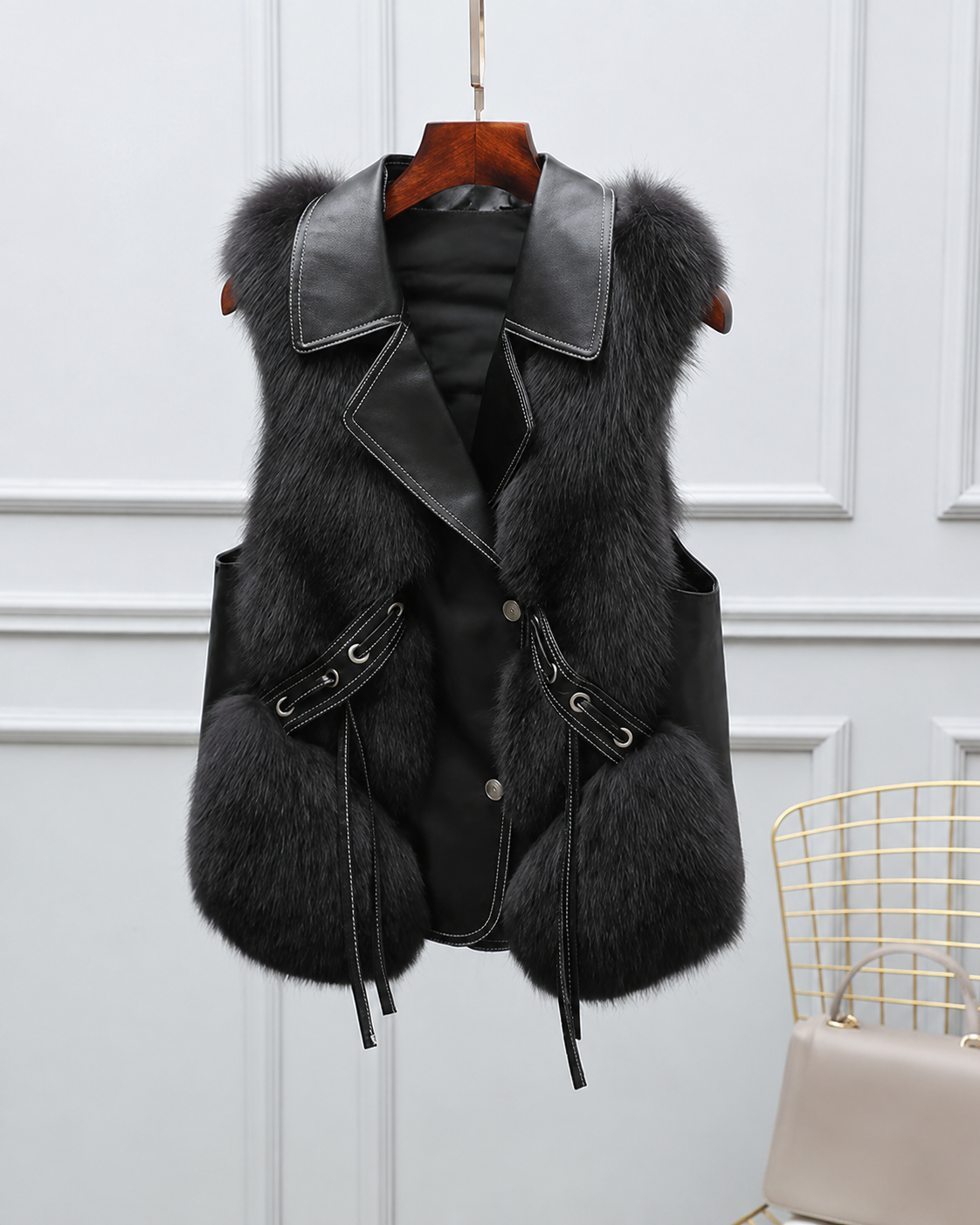 Dilara Women's Faux Fur Vest – Oversized Lapel Gilet with Adjustable Waist