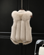 Dilara Women's Faux Fur Vest – Oversized Lapel Gilet with Adjustable Waist