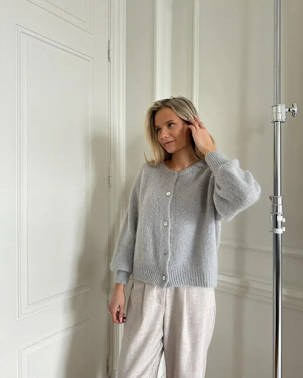 Addilyn Women's Knit Cardigan – Soft Warm Elegant Everyday Sweater