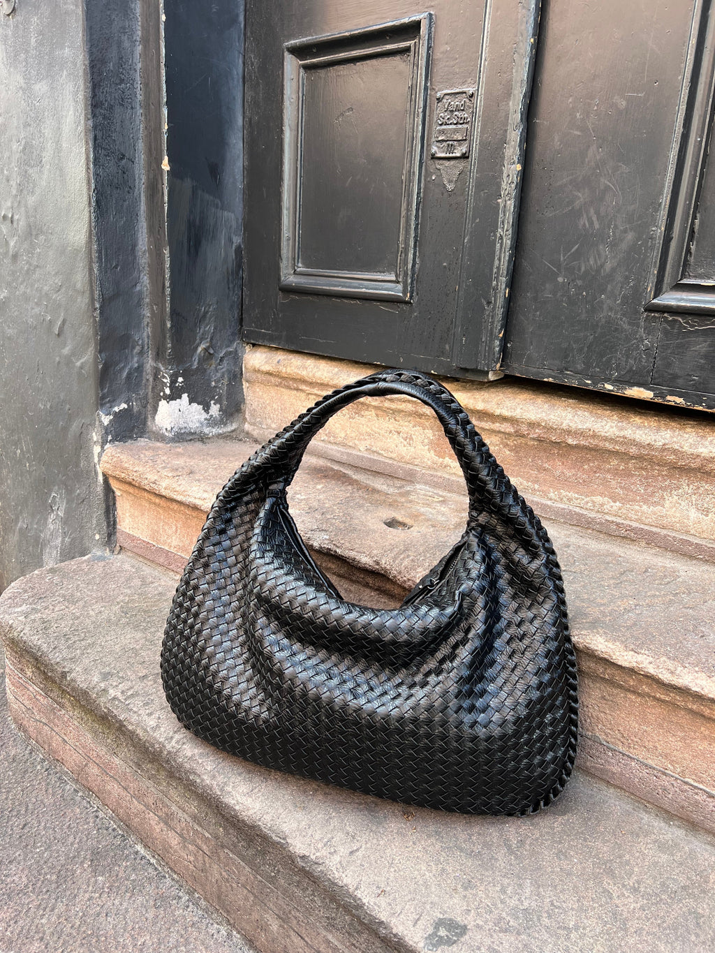 Noa Women's Braided Vegan Leather Handbag – Spacious Zip Tote Bag