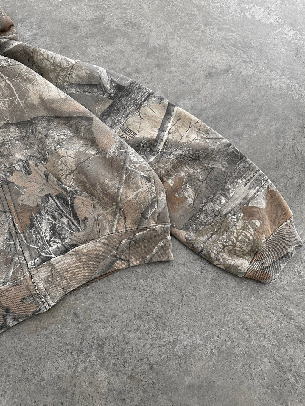 Marlon Men's Camo Hoodie – Adjustable Hood Kangaroo Pocket Casual Sweatshirt