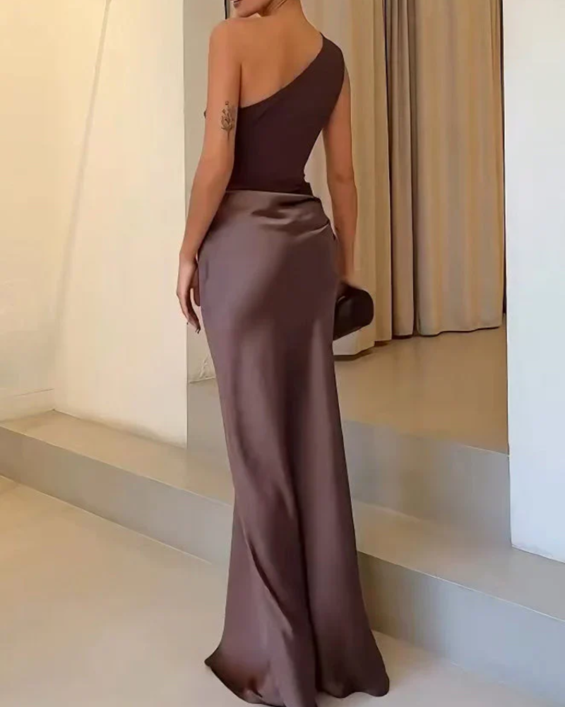 Serena Women's One-Shoulder Maxi Dress – Draped Bodice & Glossy Formal Gown