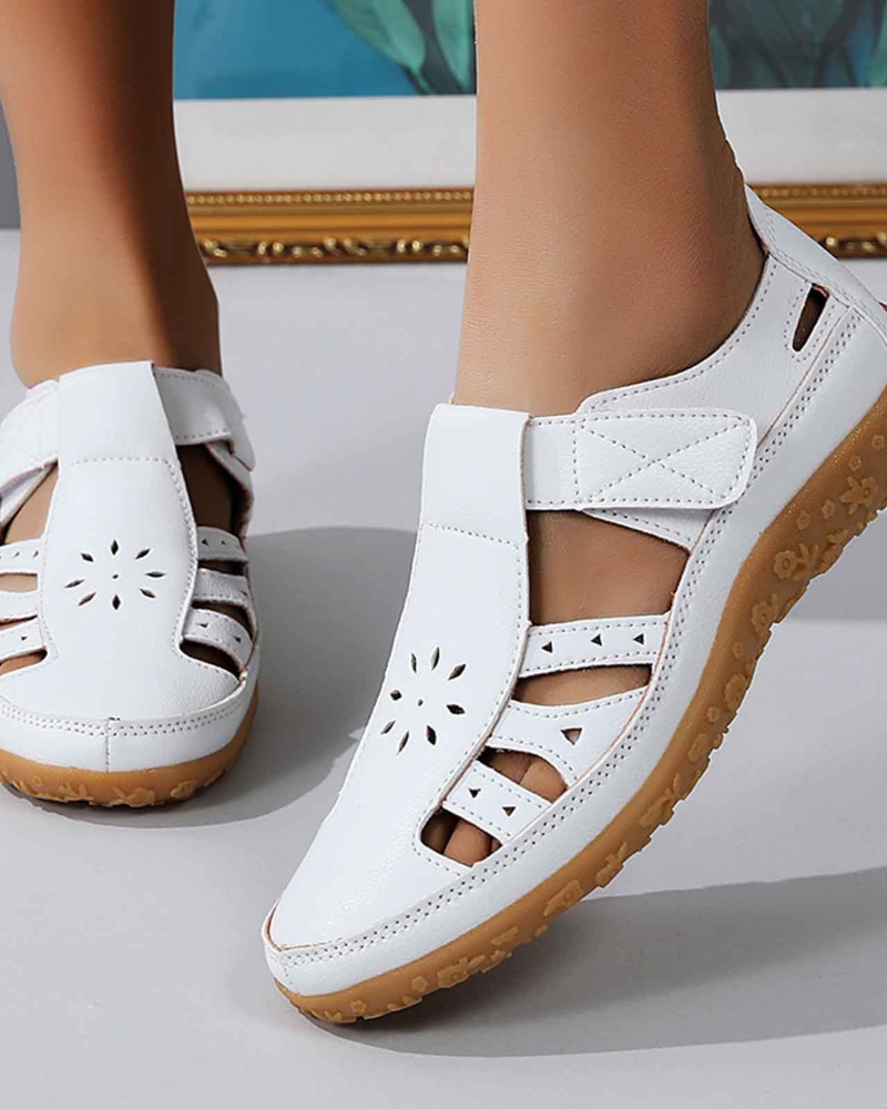 Ivy Women's Closed Toe Sandals – Breathable Cut-Out Sandals for Summer Walking