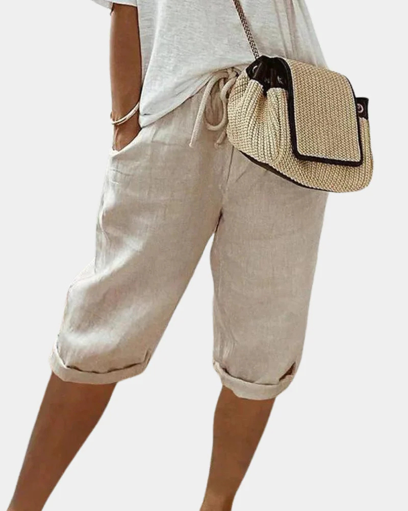 Elara Women's Summer Shorts – Breathable Stretch Fit with Elastic Waist & Side Pockets