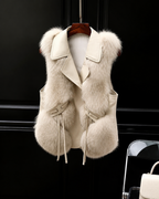 Dilara Women's Faux Fur Vest – Oversized Lapel Gilet with Adjustable Waist