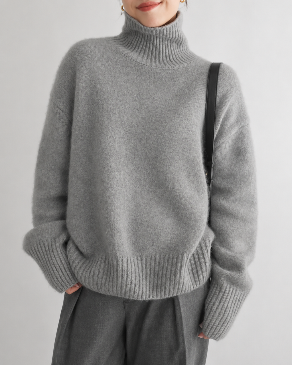 Lynn Women's Wool Turtleneck Sweater – Soft Knit Winter Pullover