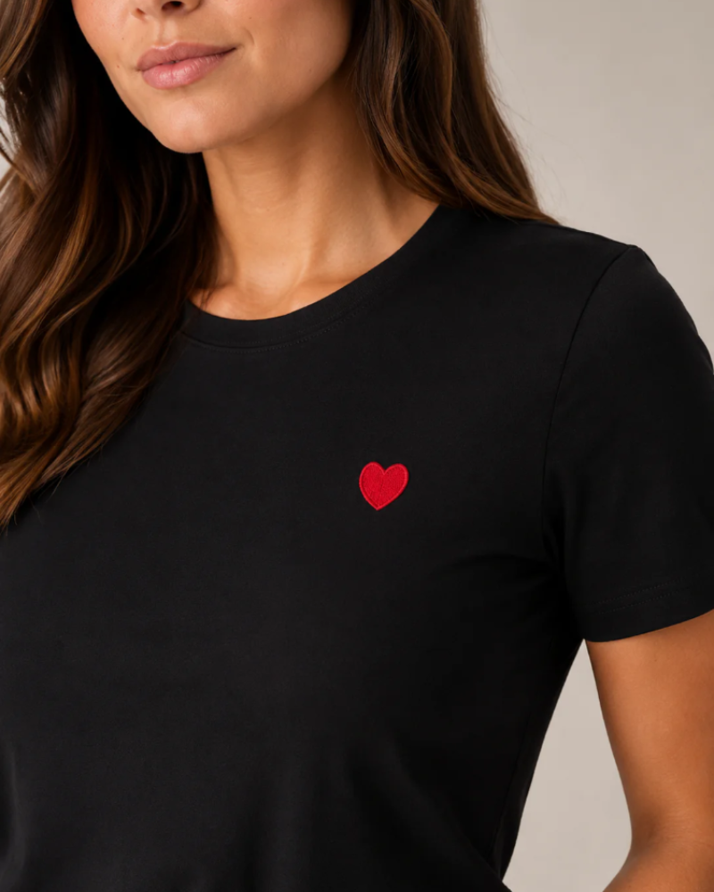 Kimberly Women's Heart T-Shirt – Relaxed Crew Neck Tee with Short Sleeves
