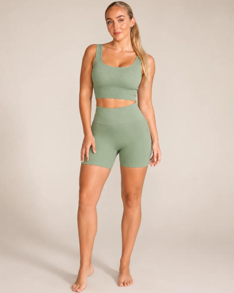 Alyssa Women's Seamless Workout Set – Crop Top & High-Waisted Shorts